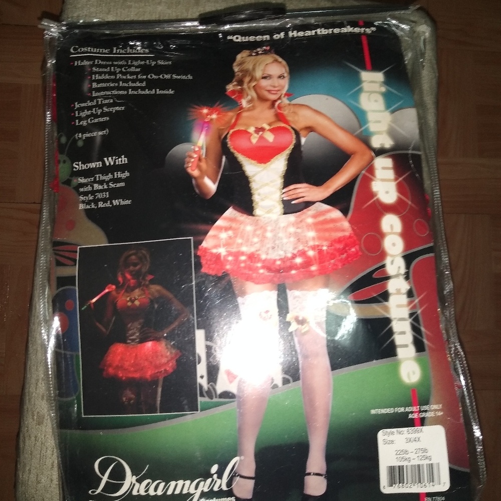 Dreamgirl Plus Size Queen of hearts costume